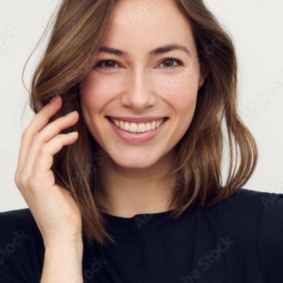 Meet your Posher, Kaitlin - Picture 1 of 1